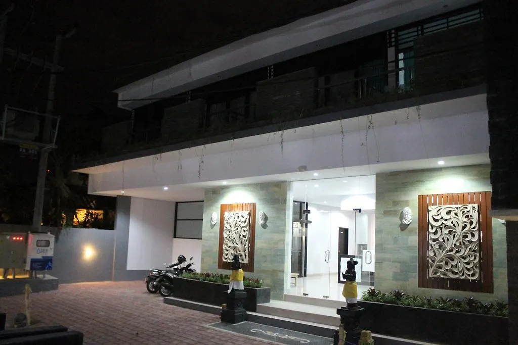 ***  Rabasta Mahayana Kuta Hotel Bali Indonésie